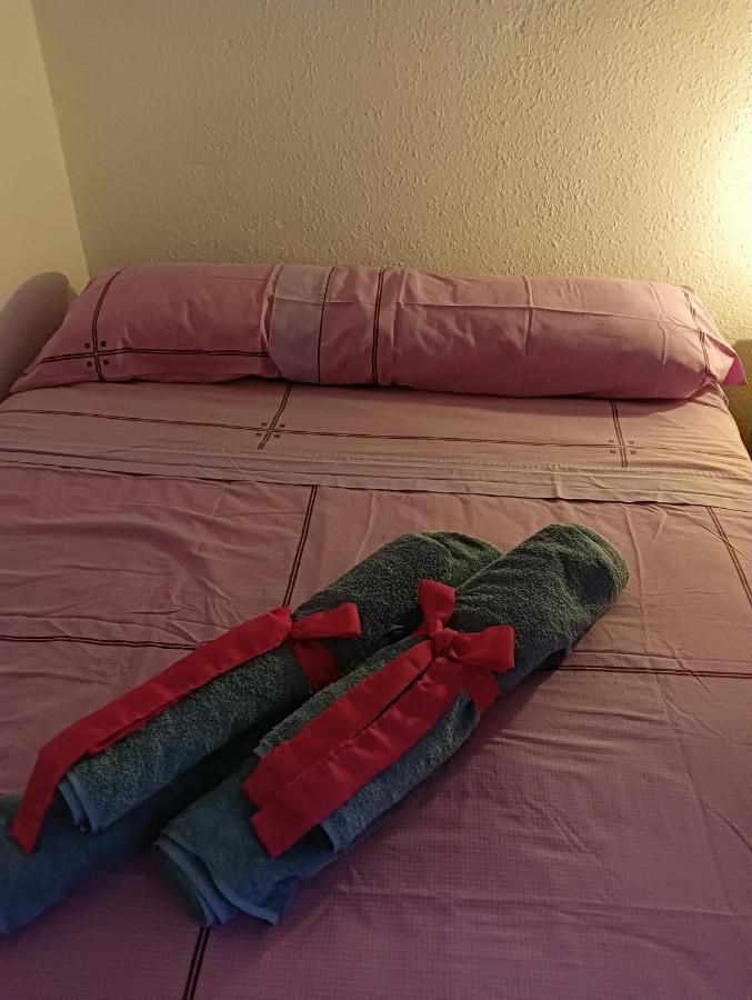 Habitacion Piso Particular En カスティジェハ・デ・ラ・クエスタ エクステリア 写真
