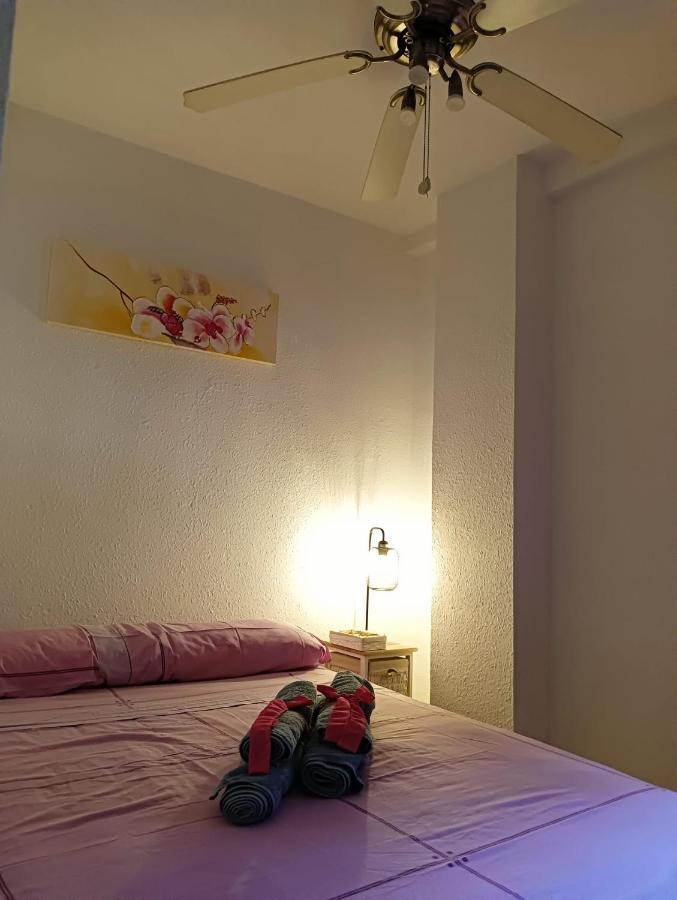 Habitacion Piso Particular En カスティジェハ・デ・ラ・クエスタ エクステリア 写真